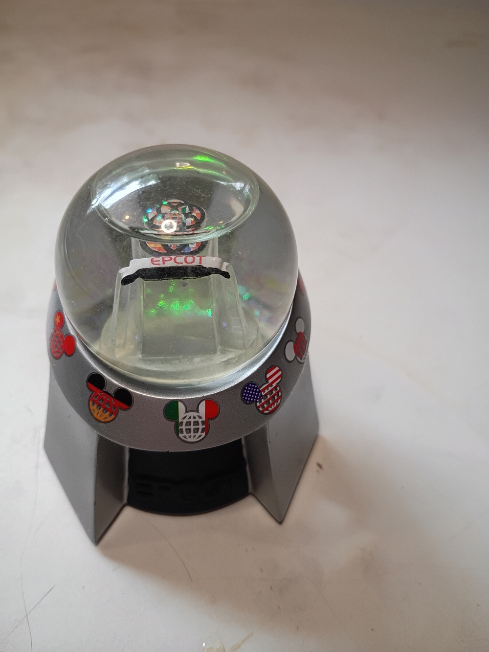 Walt Disney World EPCOT Spaceship Earth "Retro" Mickey Ear Flags Small Snowglobe